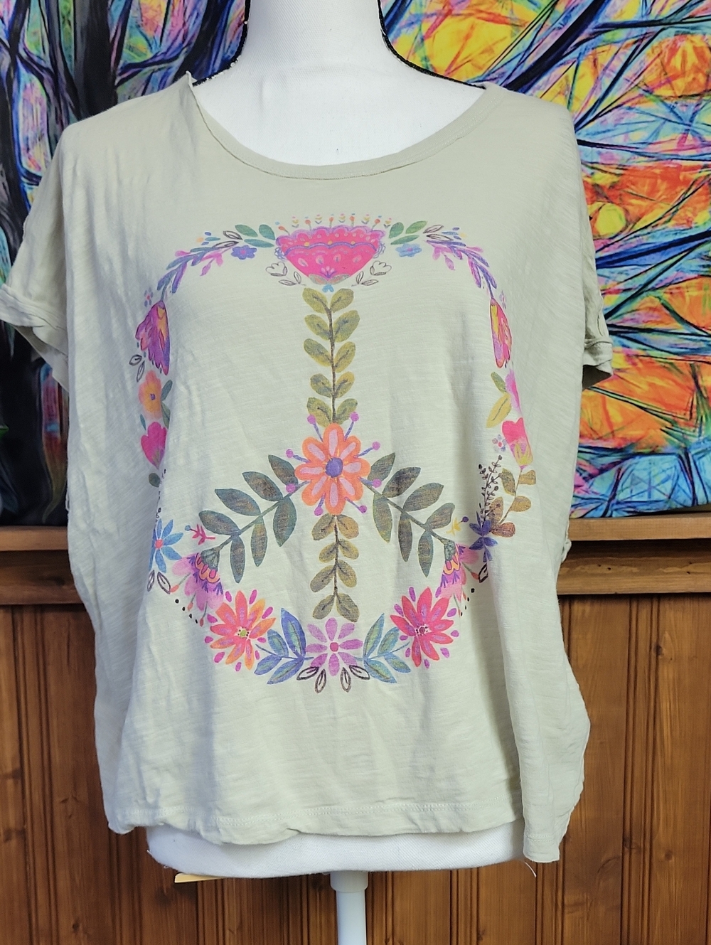 Natural Life Women's Cream Floral Peace Graphic Tee
